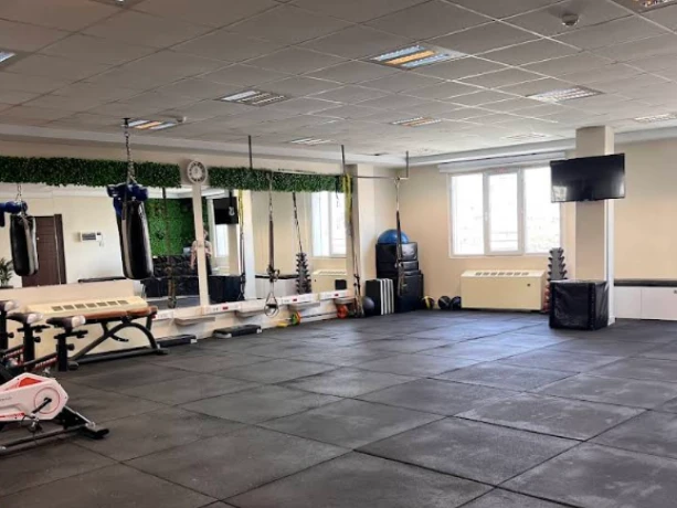 باشگاه منا (Mona Gym) — تصویر 9