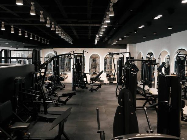 باشگاه بلک جیم (Black Gym) — تصویر 11