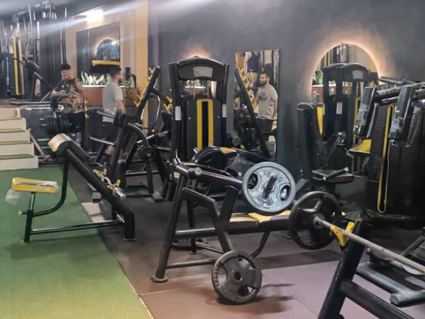 باشگاه دی من (Day Man Gym) — تصویر 4