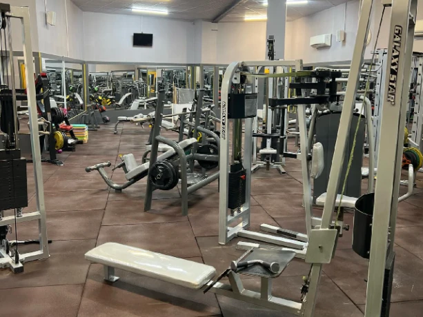 باشگاه بدنسازی طاها (Taha Fitness) — تصویر 5