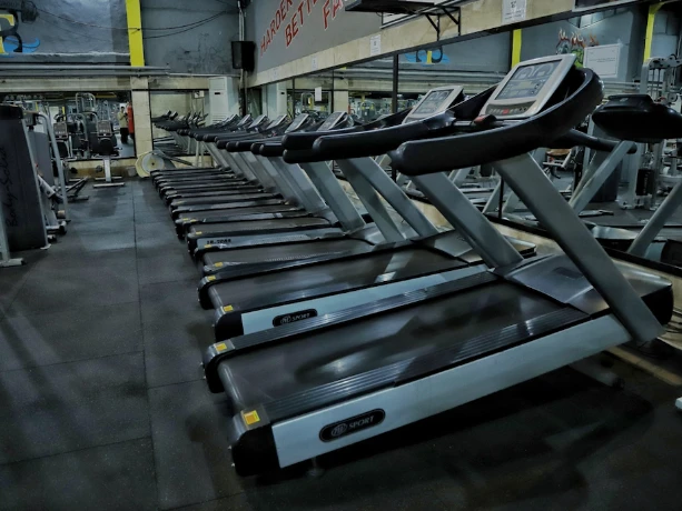 مجموعه ورزشی تهرانسر (TSC Gym) شعبه آقایان — تصویر 8