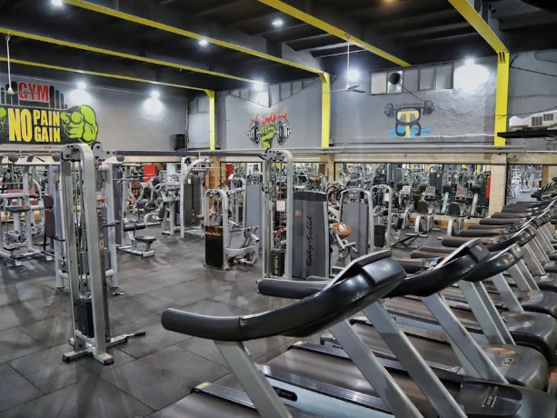 مجموعه ورزشی تهرانسر (TSC Gym) شعبه آقایان — تصویر 5