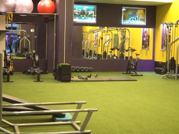 باشگاه آی اس اس (ISS Gym) — تصویر 3