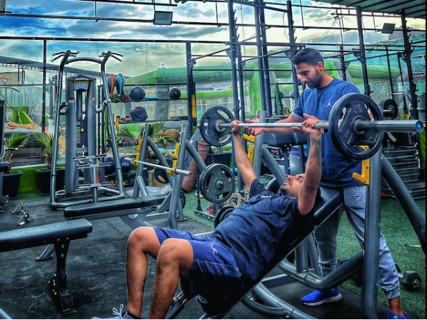 باشگاه ورزشی پرواز (Fly Gym) — تصویر 3