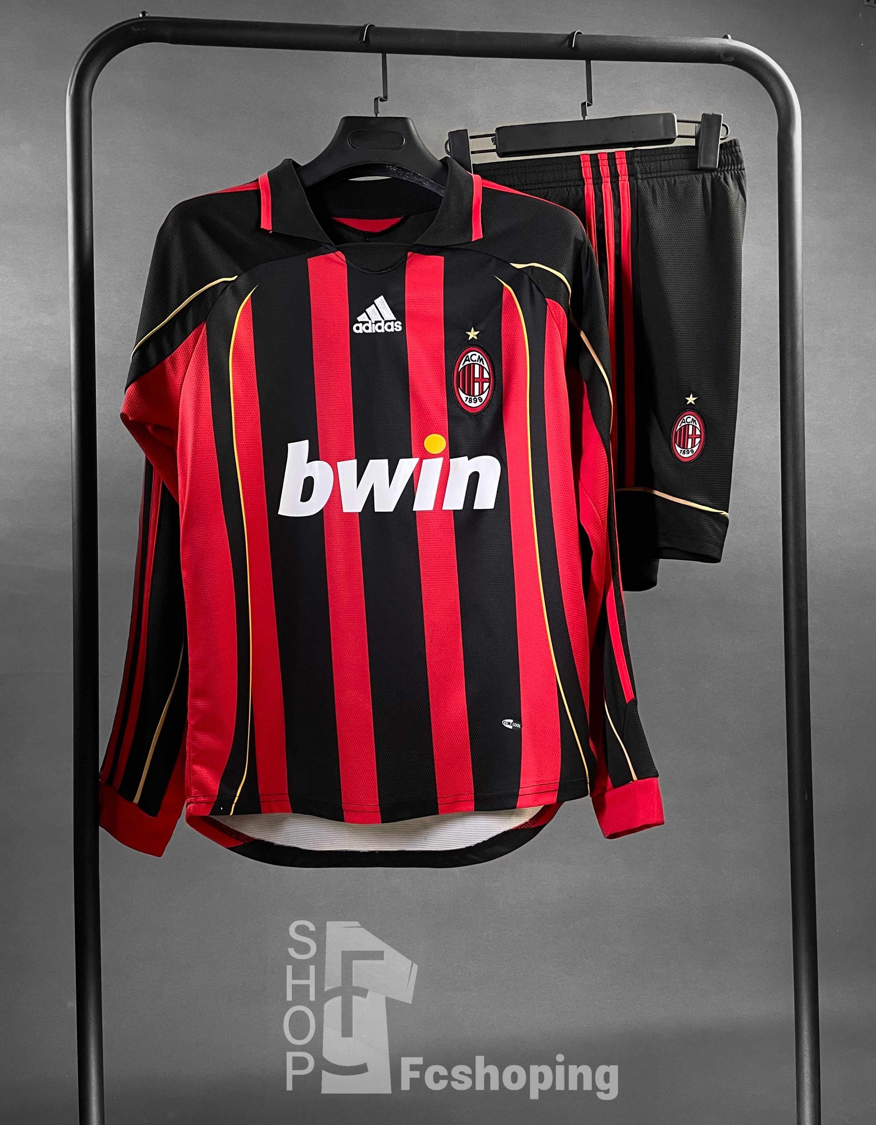 کیت آستین بلند آث میلان فصل ۲۰۰۷ با شورت کلاسیک