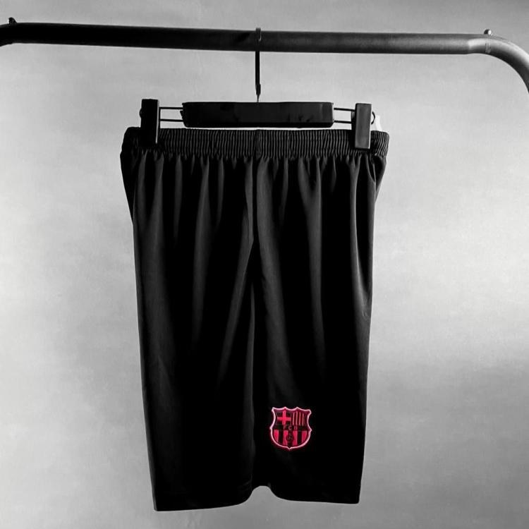 کیت فوتبال بارسلونا طرح دراگون ۲۰۲۶