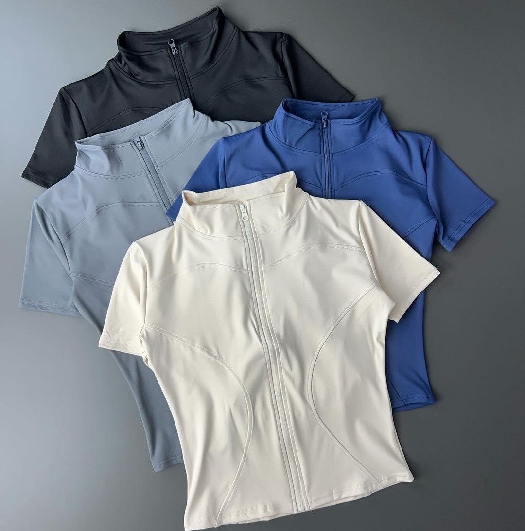 تیشرت زنانه زیپی اسلیم افکت رنگ مشکی سایز مدیوم