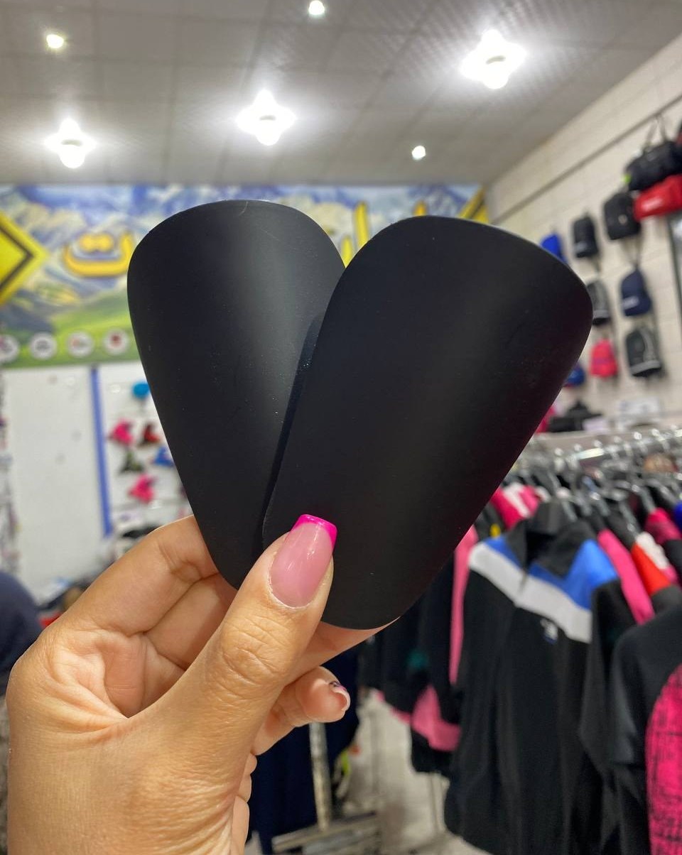 ساق بند ورزشی قلم بند فوتبال