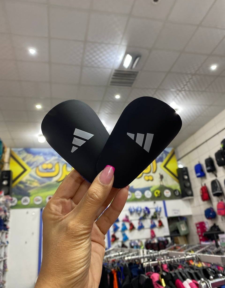 ساق بند ورزشی قلم بند فوتبال