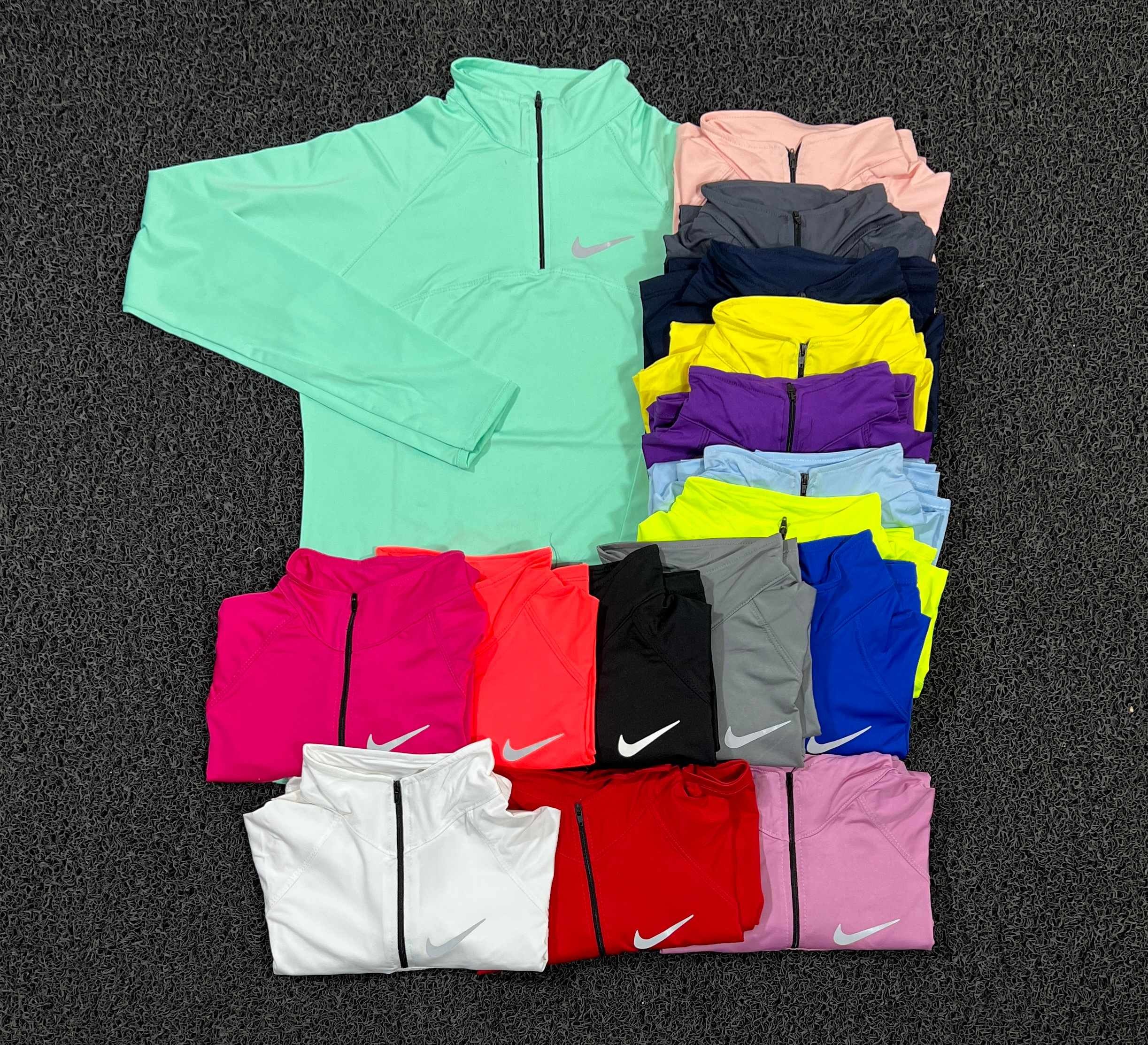 تیشرت آستین بلند ورزشی زنانه نایک کد 3020