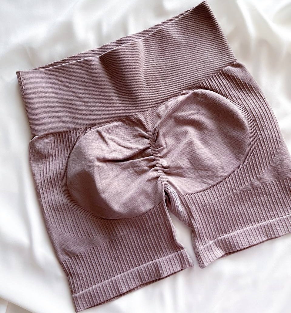 شلوارک ورزشی زنانه صورتی