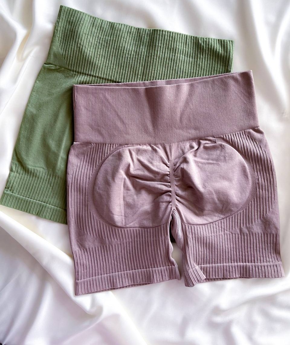 شلوارک ورزشی زنانه صورتی