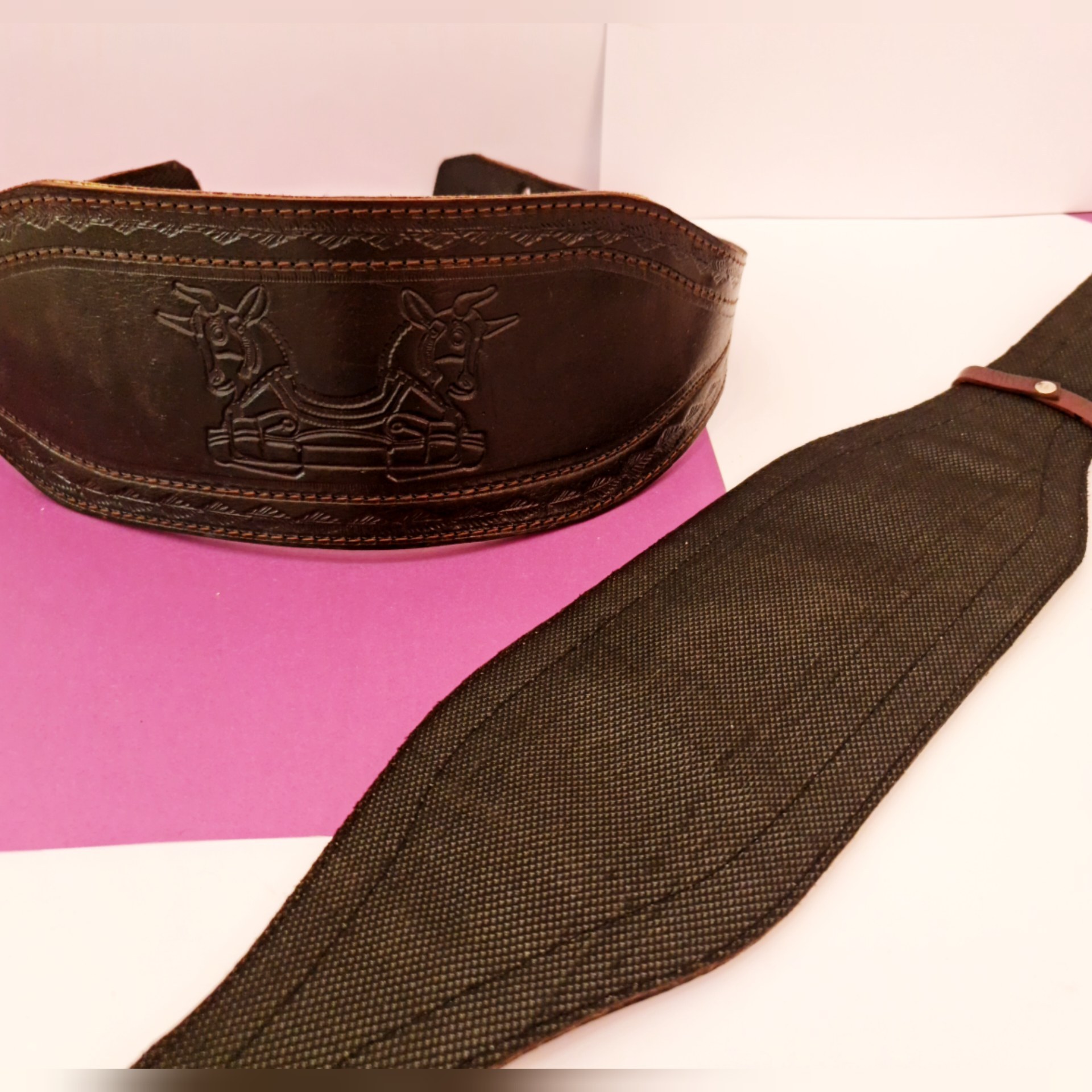 کمربند ورزشی چرم بالشتک دار