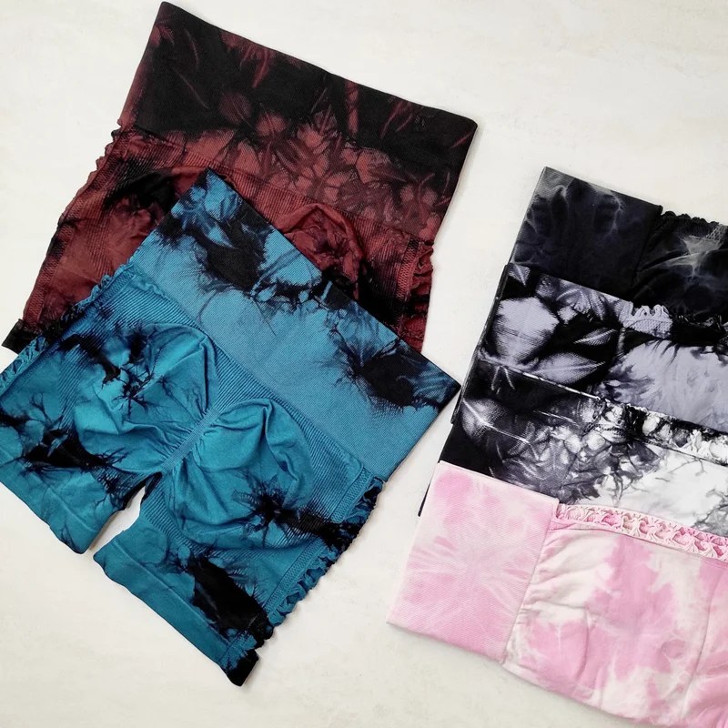 شورتک زنانه آبرنگی سیملس پشت چین دار