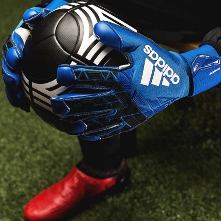 اسپری دستکش دروازه بانی shirzadcatch