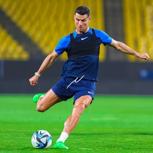 مچ بند ورزشی WHOOP 4.0 با اشتراک ۱۲ ماهه