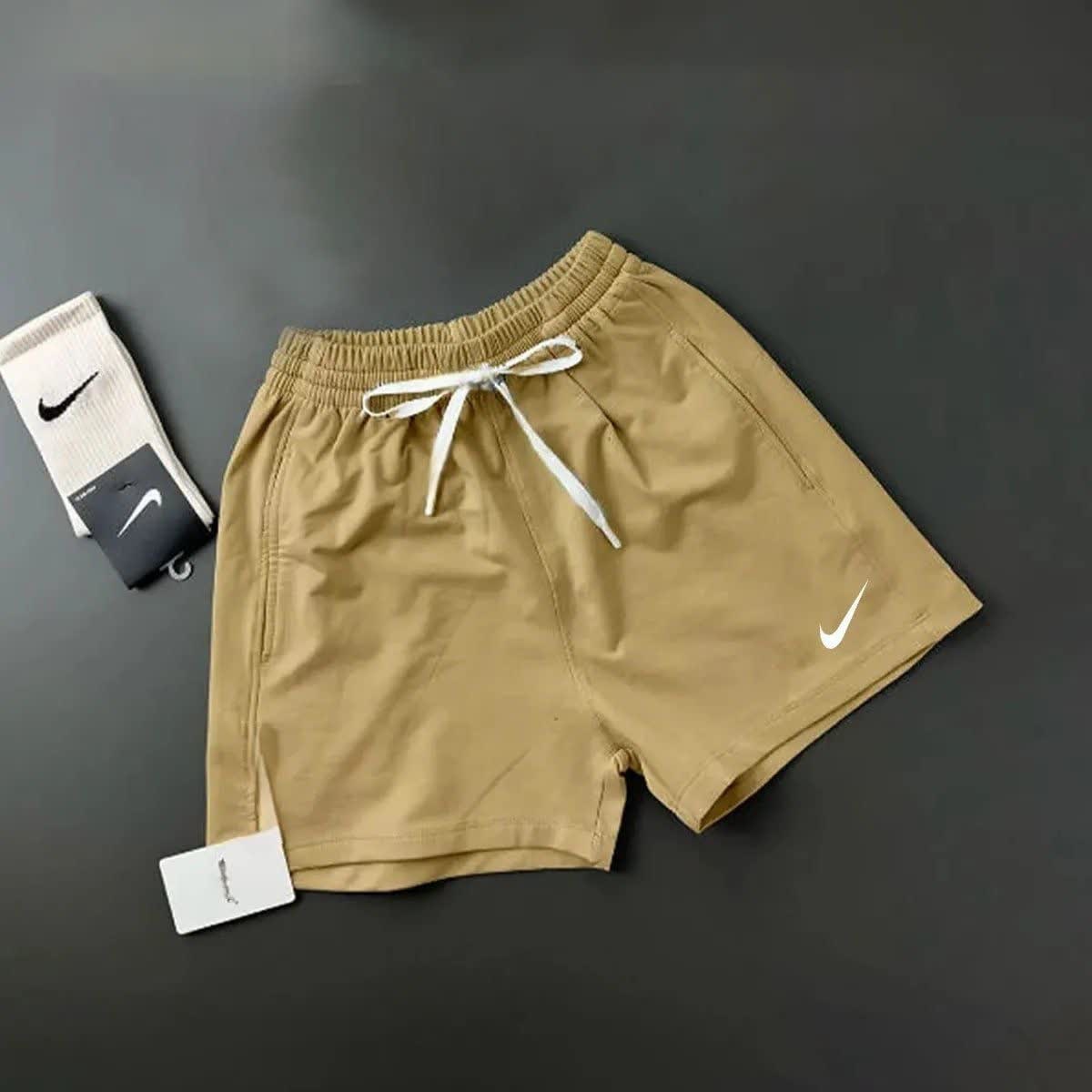 شورتک ورزشی زنانه نایک مدل Performance رنگ سبز