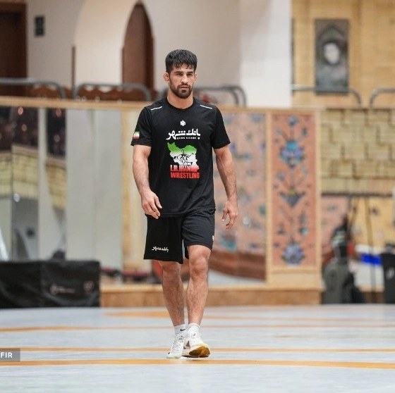 ست تمرین تیم ملی کشتی سایز XL تا XXL