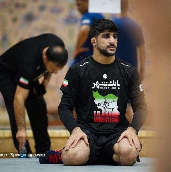 ست تمرین تیم ملی کشتی سایز XL تا XXL