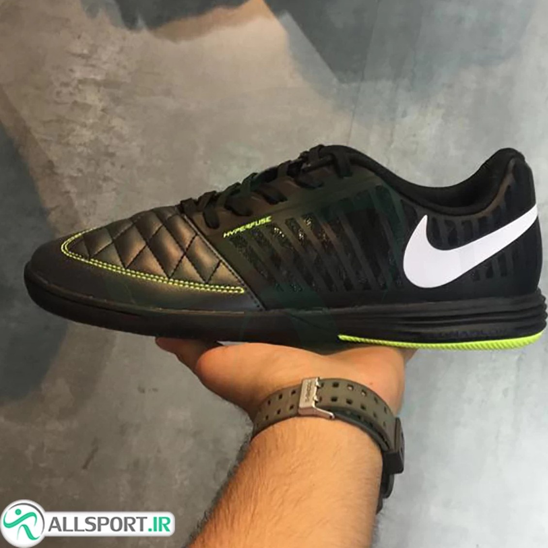 کفش فوتسال نایکی مدل لونارگتو