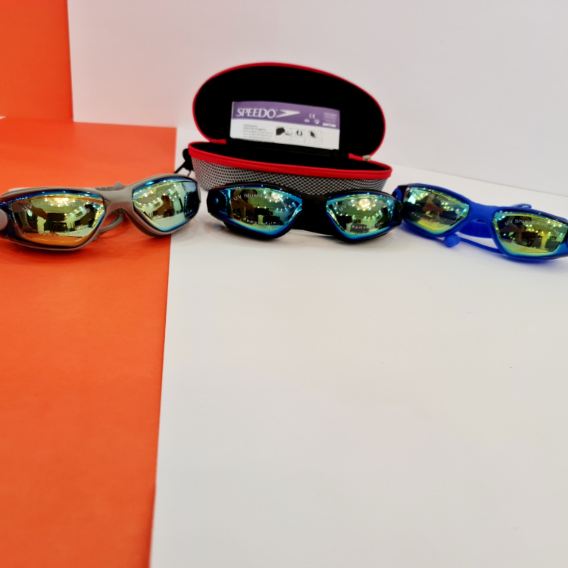 عینک شنا اسپیدو مدل SBL-M ظرفیت حرفه ای