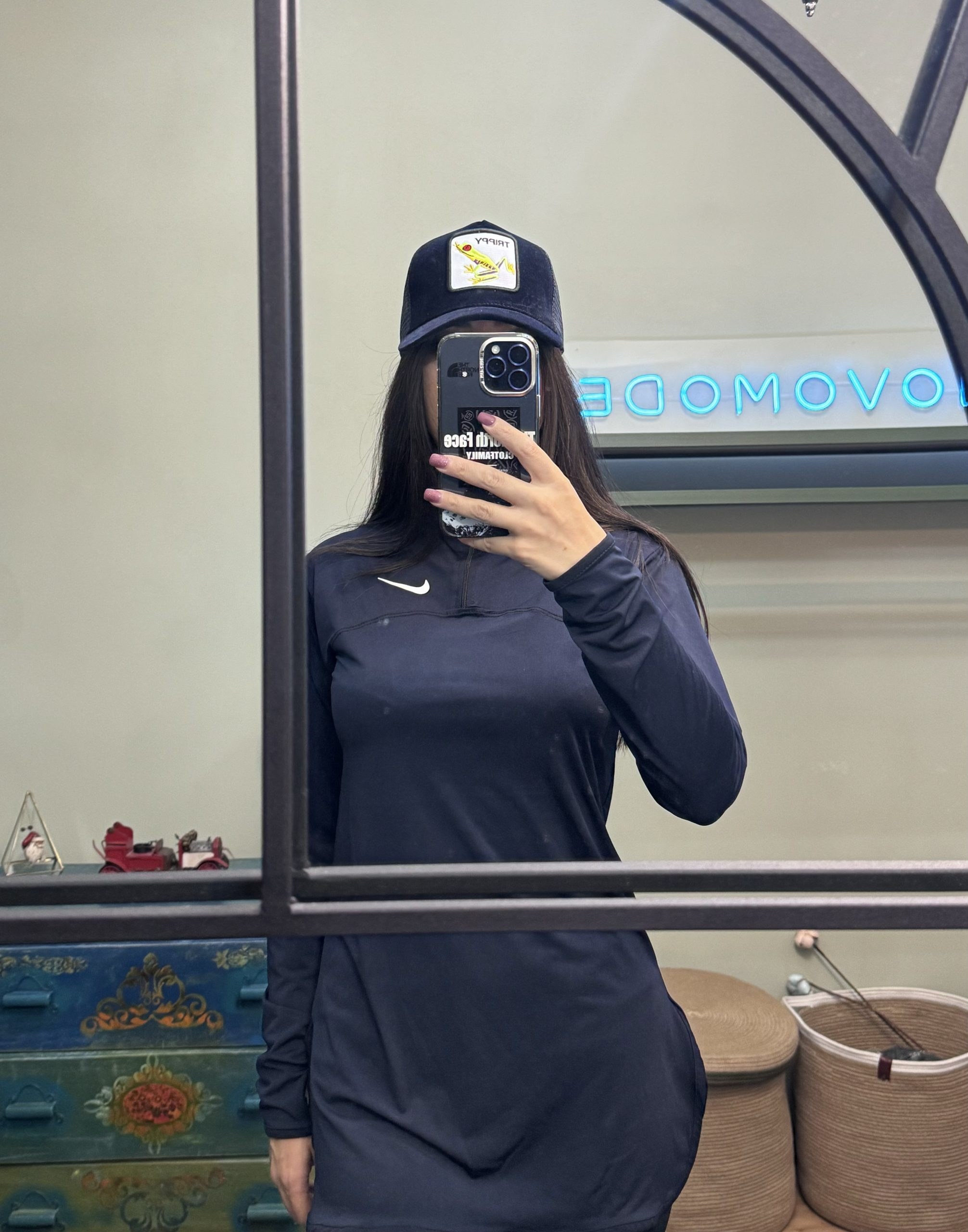 تونیک ورزشی زنانه نایک مدل نیم زیپ