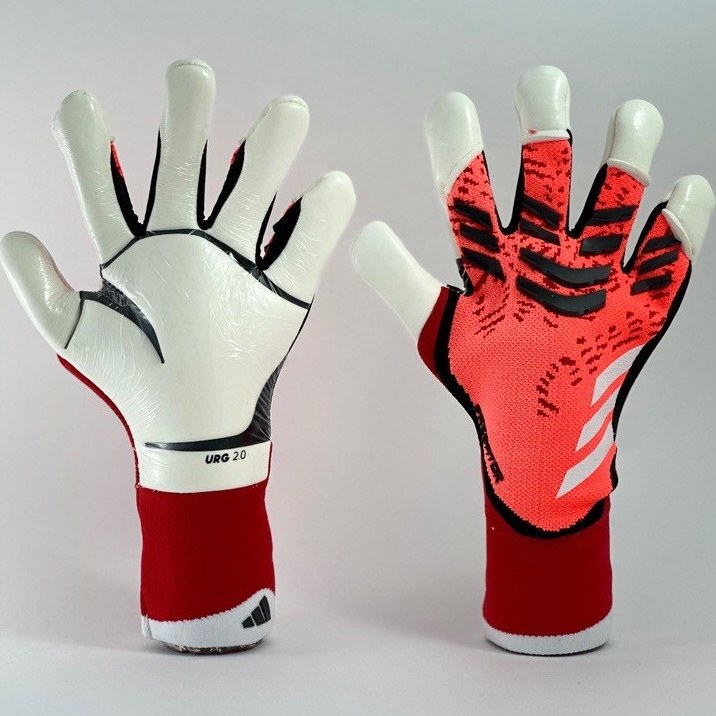 دستکش دروازه بانی آدیداس پردیتور فینگر تیپ 2026