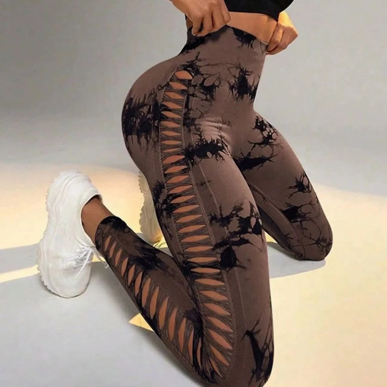 لگ ورزشی زنانه سیملس زاپدار رنگی