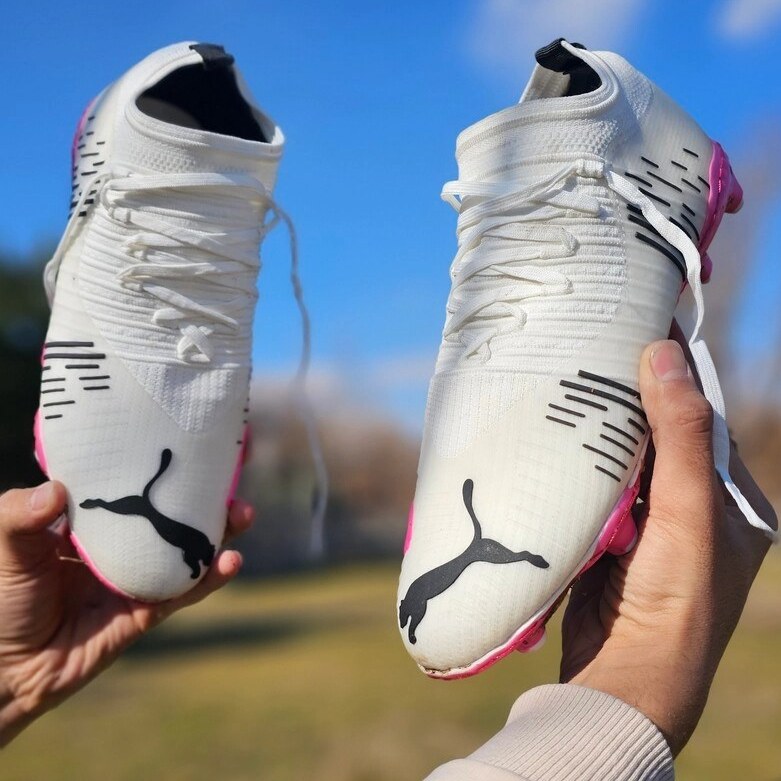 کفش فوتبال پوما فیوچر مشکی بنفش مدل VM1471