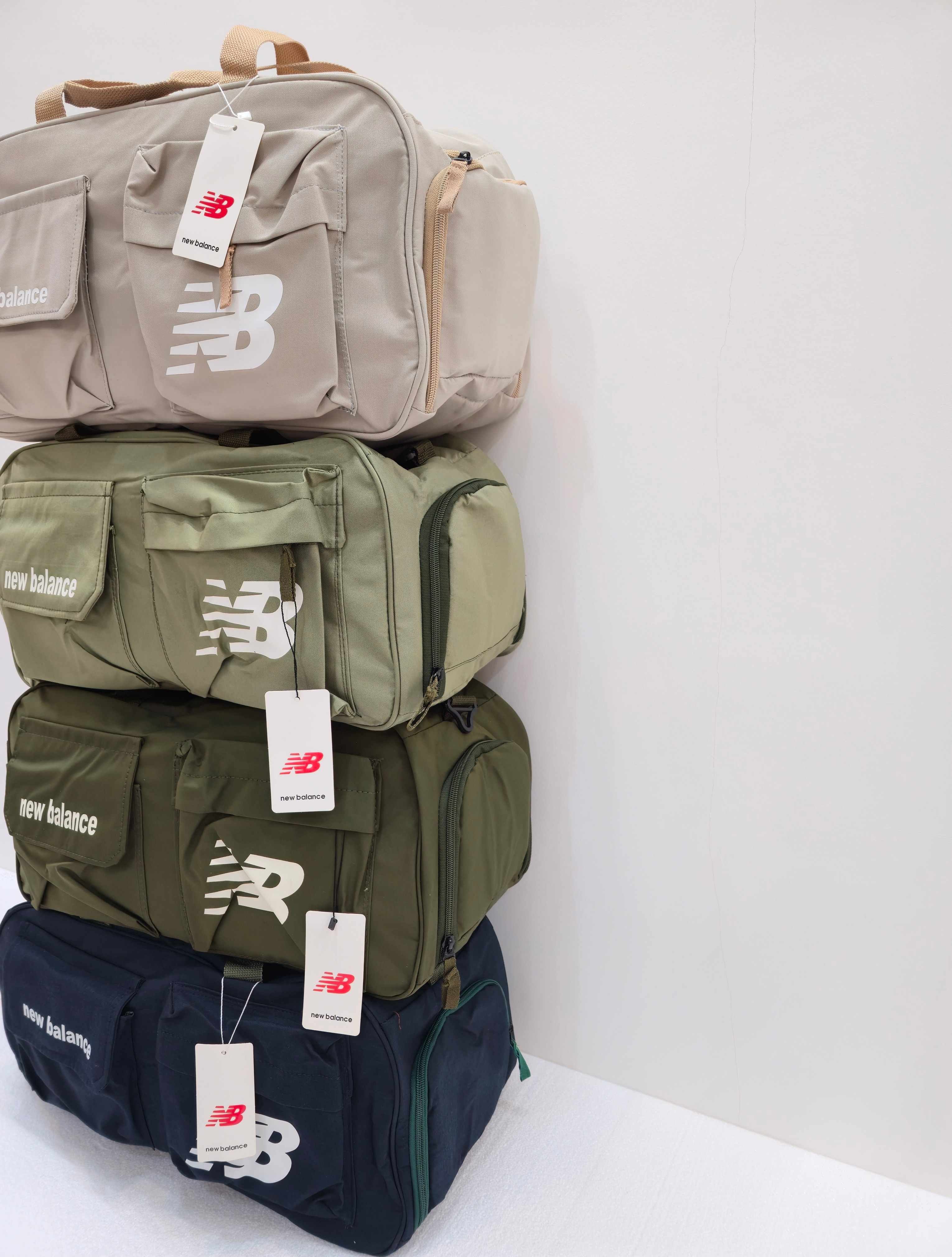 کیف ورزشی جا کفشی دار دو جیب سبز ارتشی