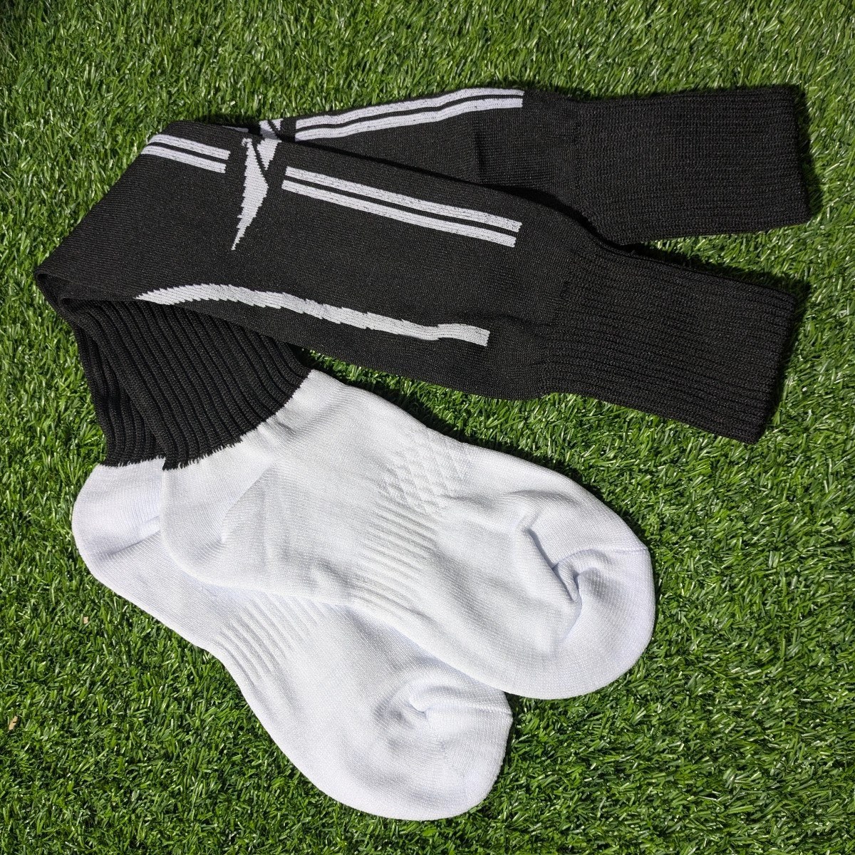 جوراب فوتبال ساق بلند مدل کف حوله ای