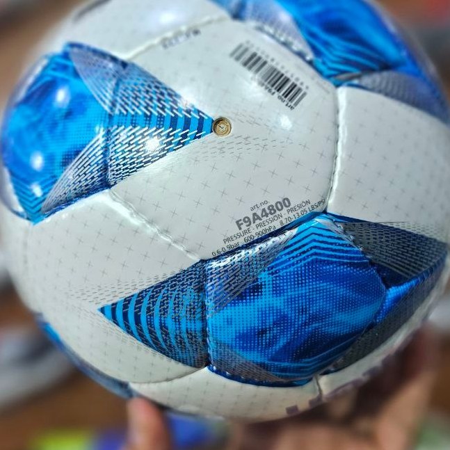 توپ فوتبال مولتن مدل AFC4800 سایز ۴ چرم مصنوعی دوختی