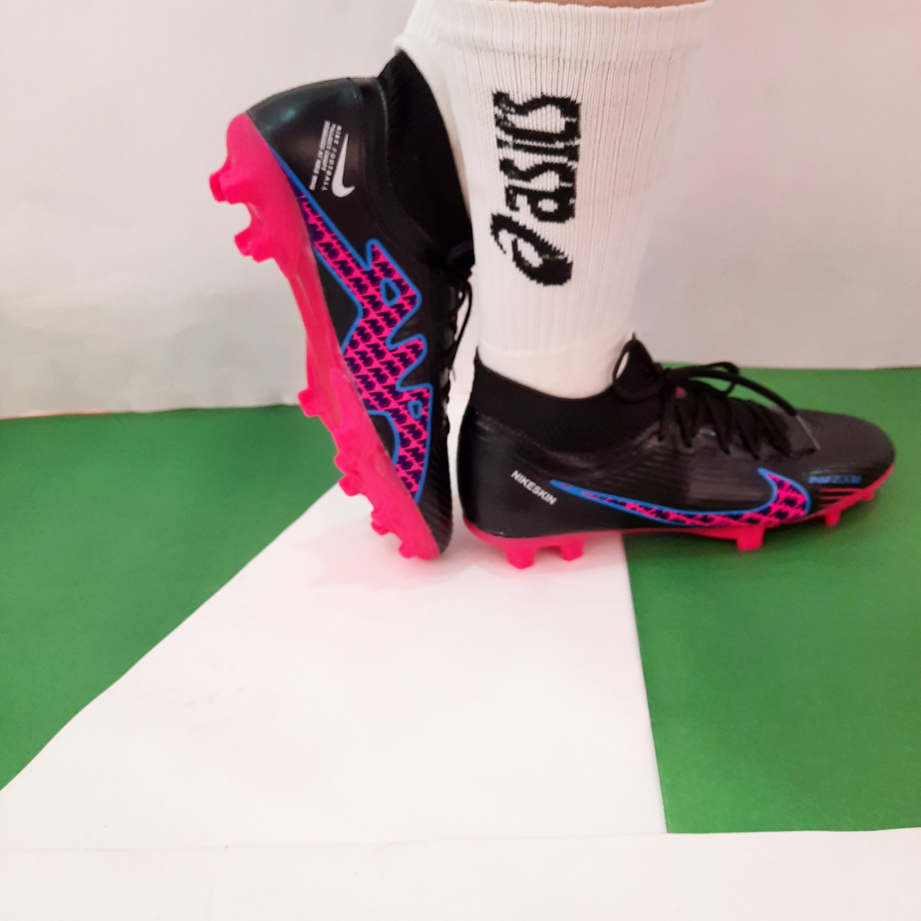 کفش فوتبال استوک چمن مردانه نایک مدل ایرزوم ساقدار