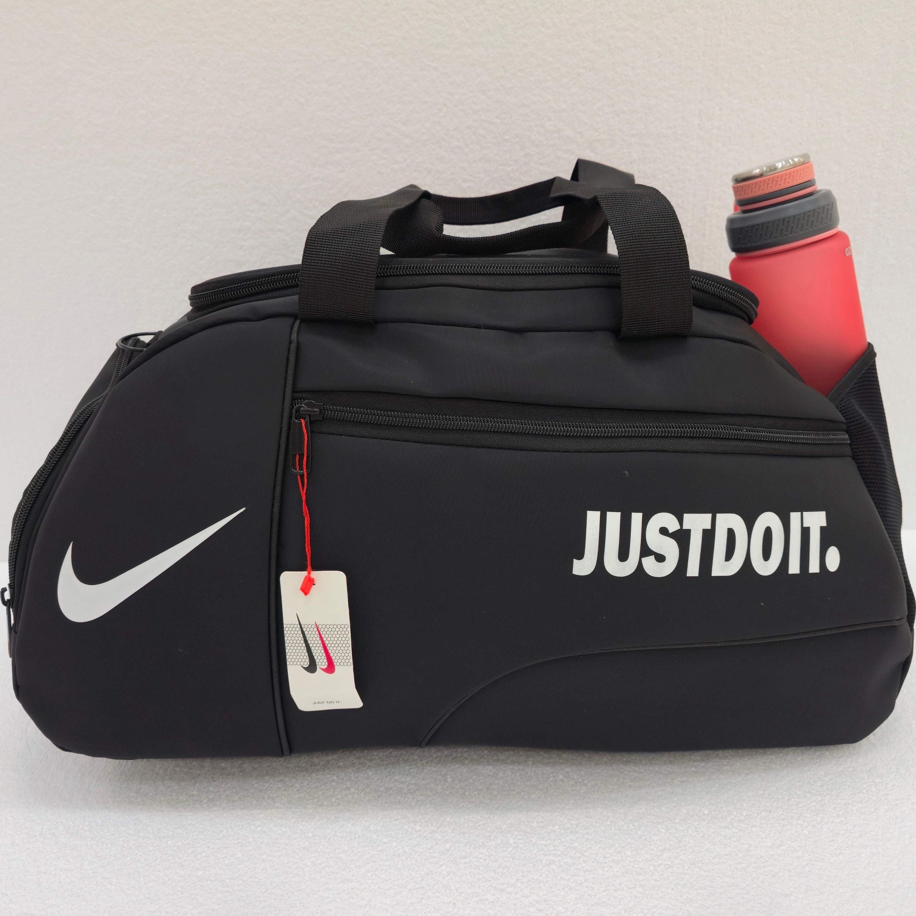 ساک باشگاهی زنانه و مردانه جاکفشی دار مدل نایکی