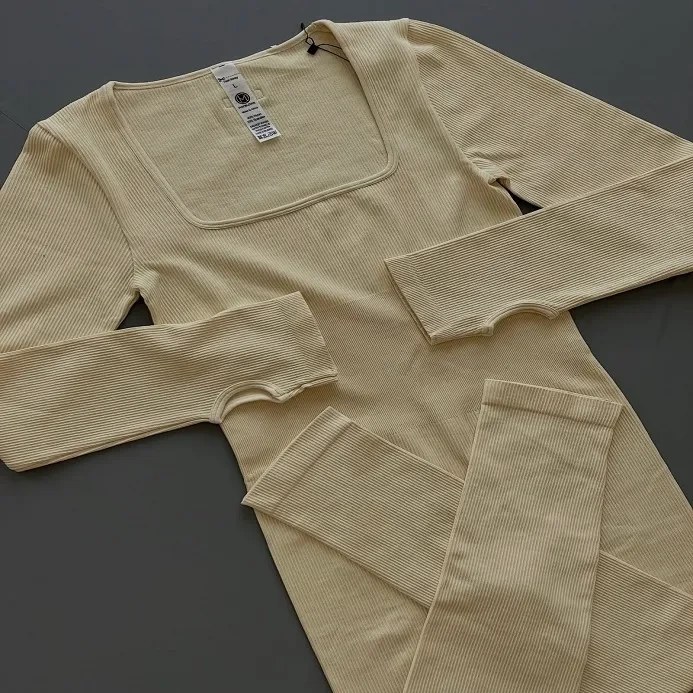 اورال وینا | Vina Overall