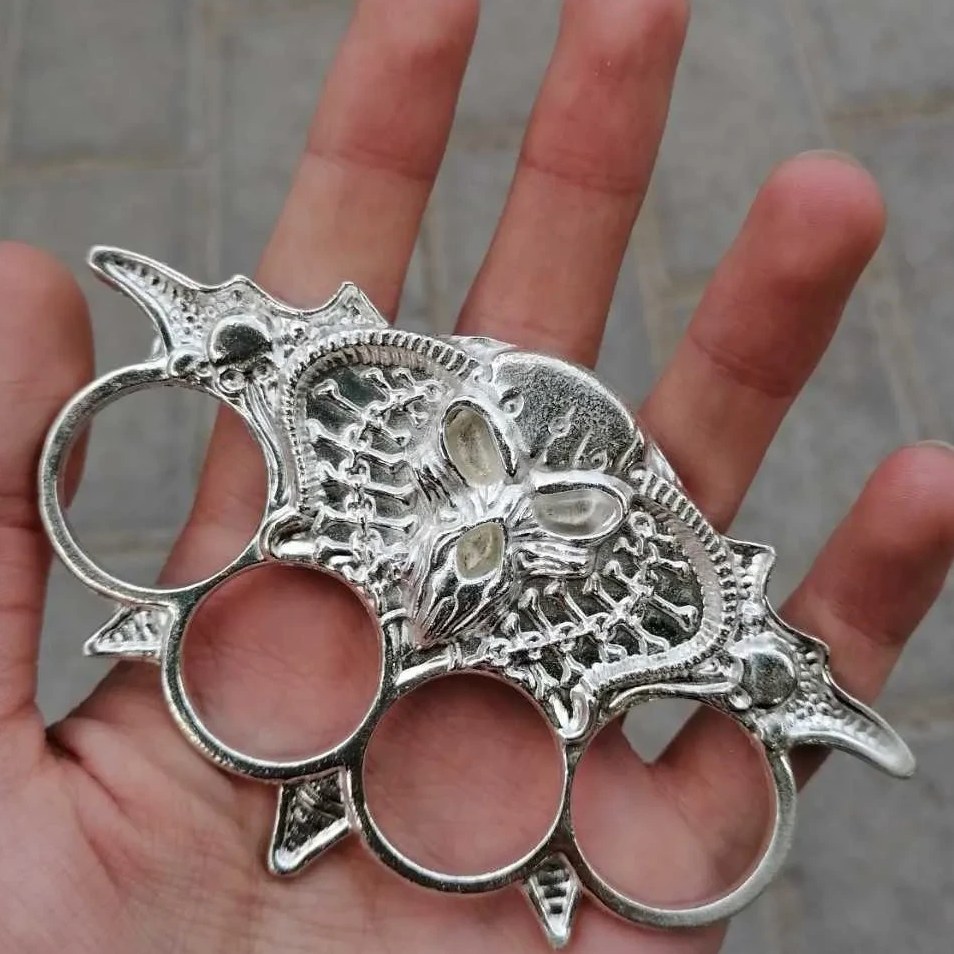 پنجه بوکس طرح شیطان