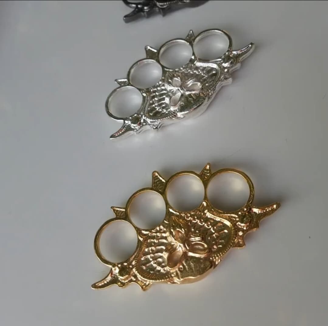 پنجه بوکس طرح شیطان