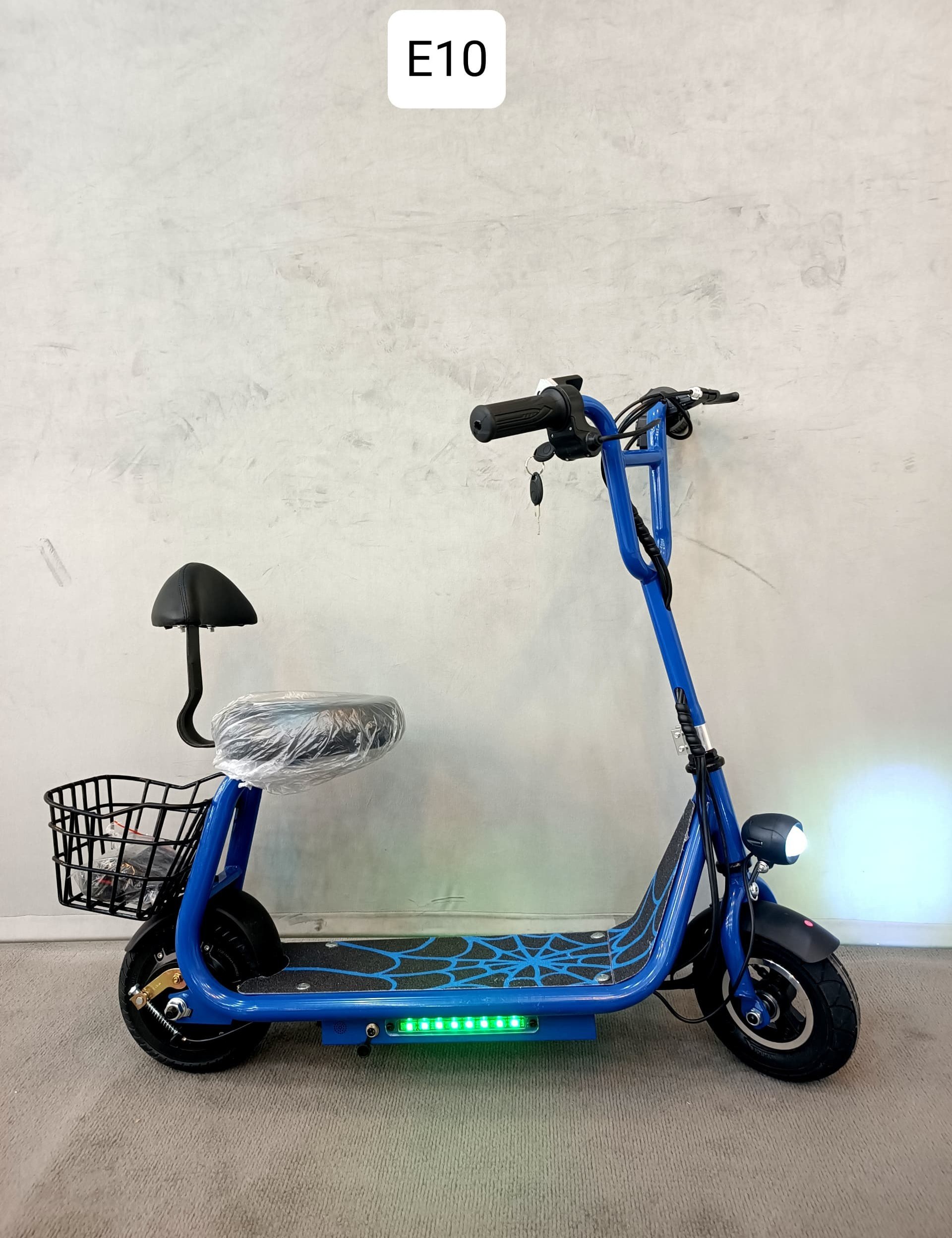 اسکوتر برقی هارلی مینی سبد دار مناسب ۶ تا ۱۲ سال