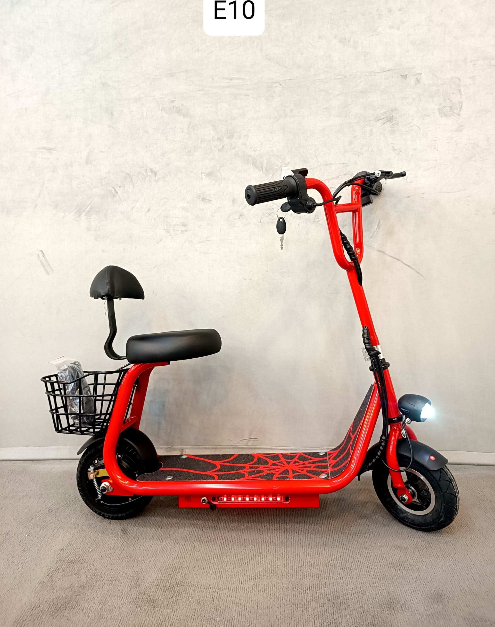 اسکوتر برقی هارلی مینی سبد دار مناسب ۶ تا ۱۲ سال