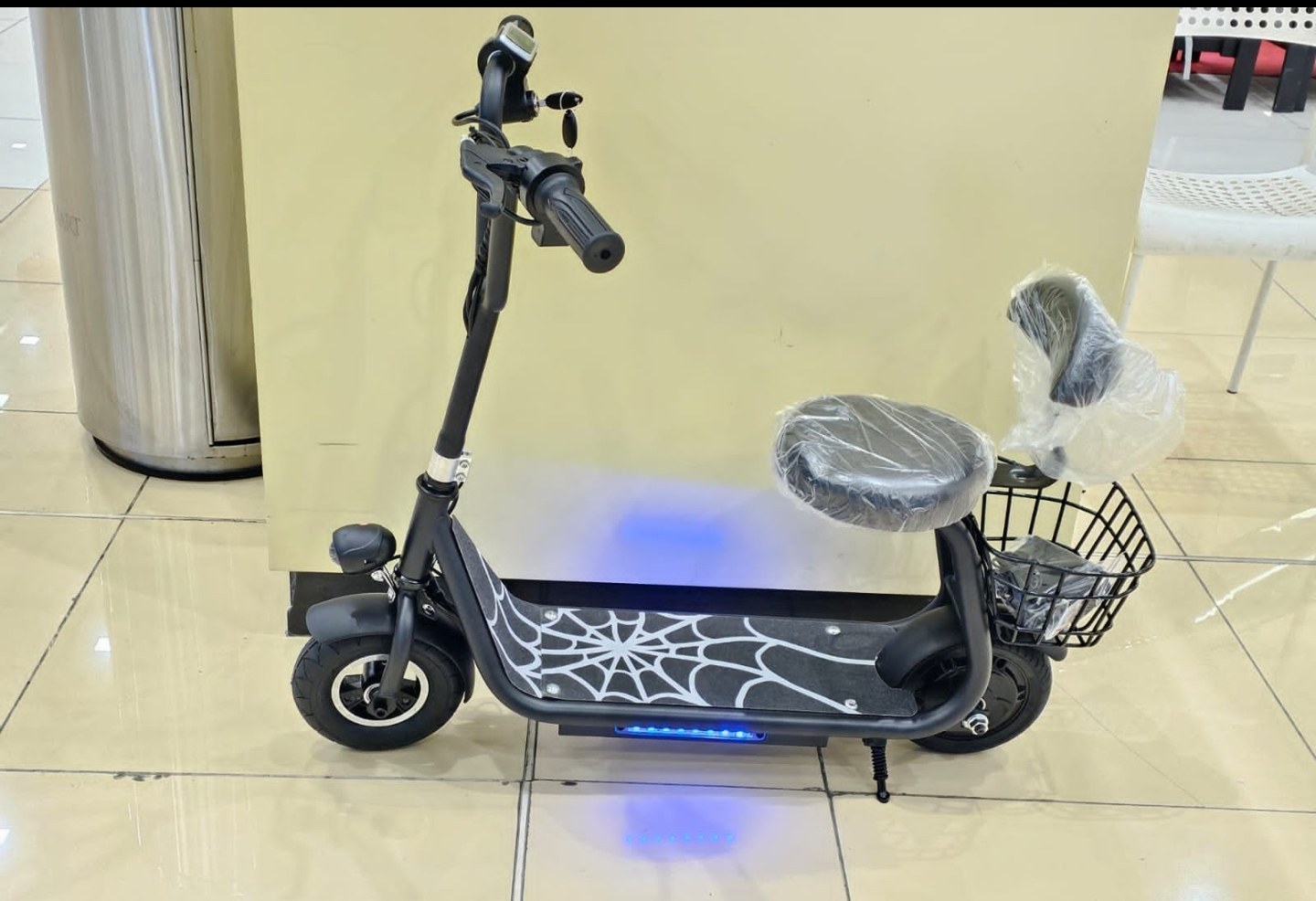 اسکوتر برقی هارلی مینی سبد دار مناسب ۶ تا ۱۲ سال