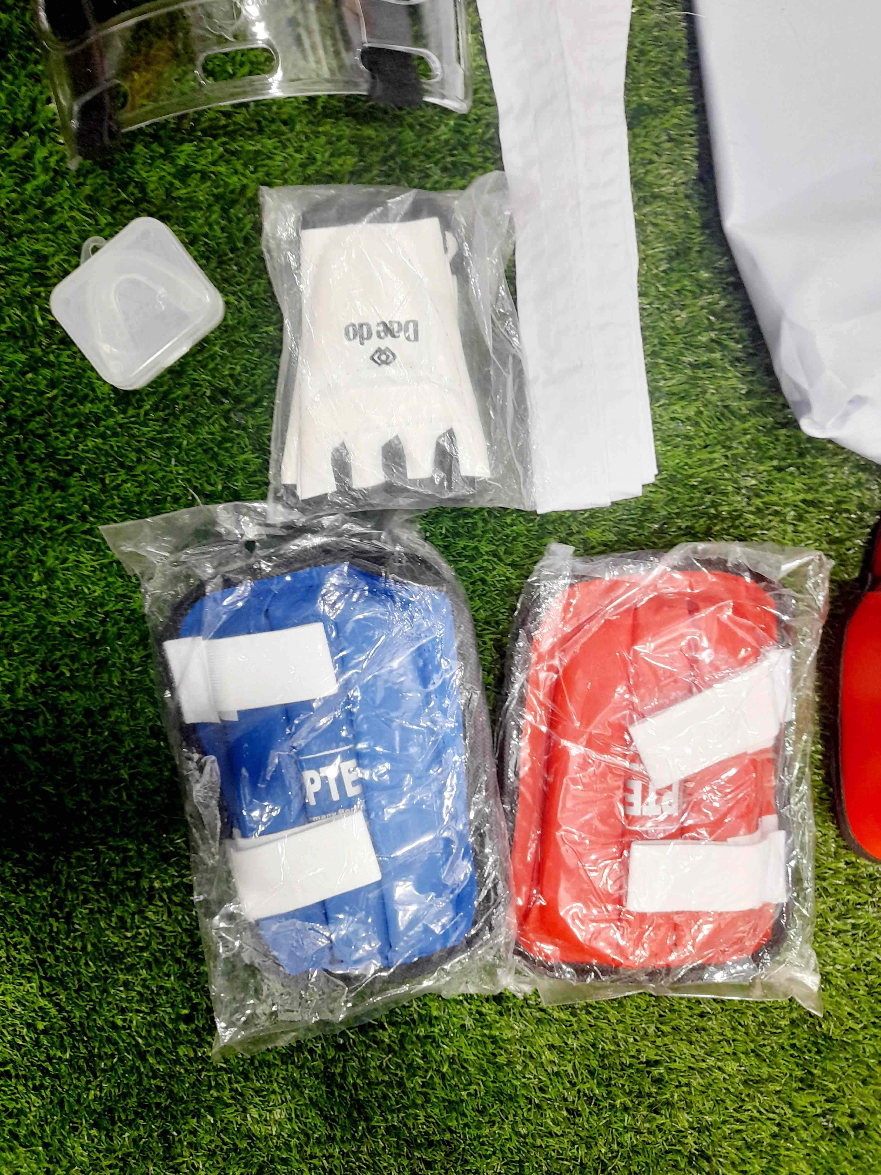 پکیج کامل لوازم تکواندو کار ایرانی - بدون لباس