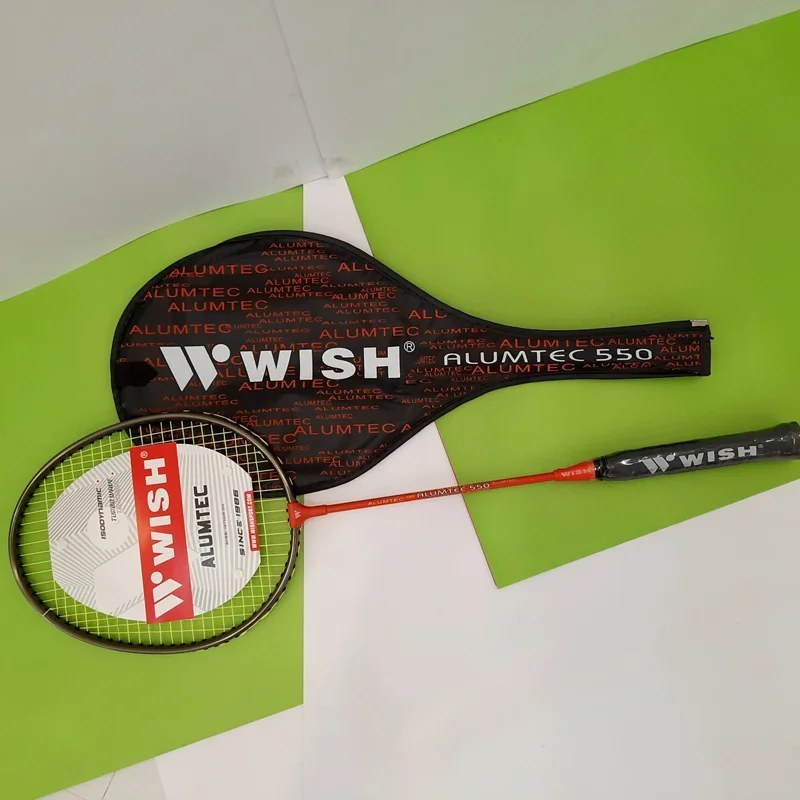 راکت بدمینتون ویش مدل ۵۵۰ نیمه حرفه‌ای