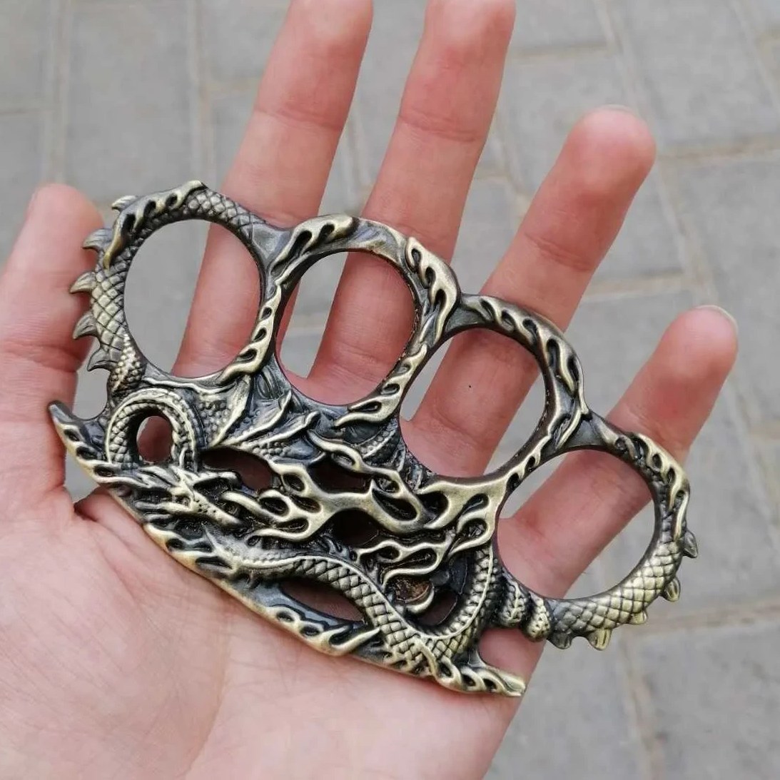 پنجه بوکس طرح اژدها