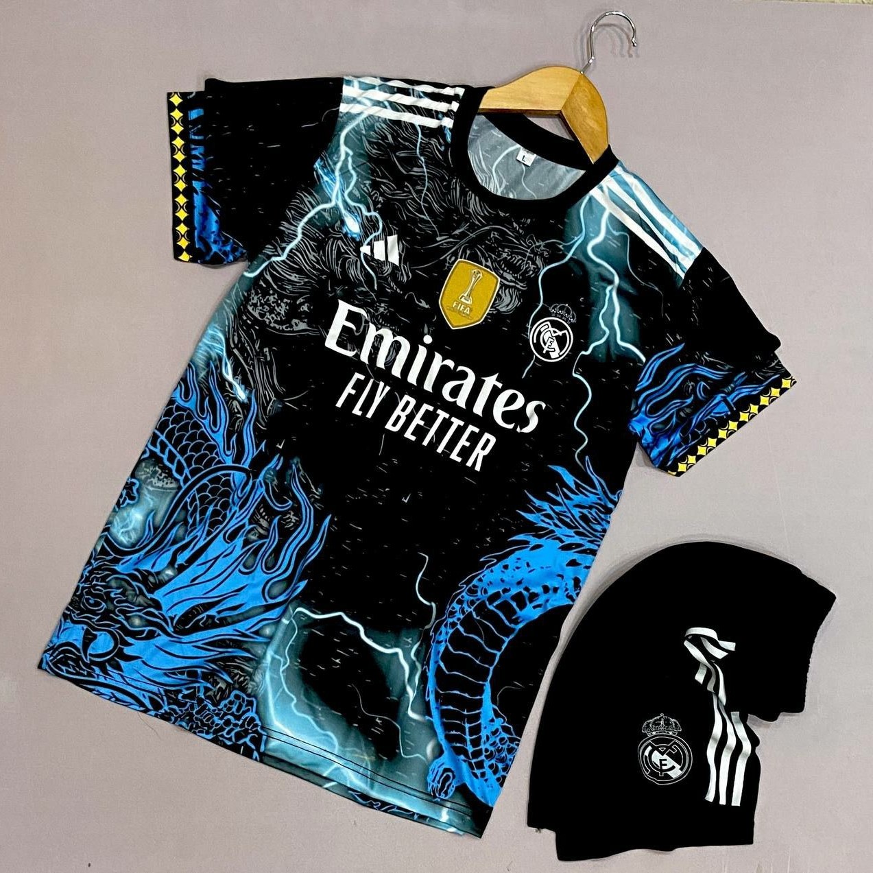 کیت فوتبال رئال مادرید بچگانه و بزرگسال