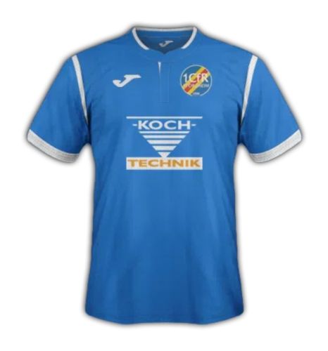 پیراهن اول 1. CfR Pforzheim ۱۸-۱۹