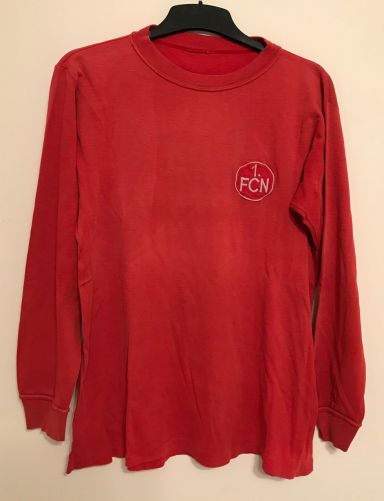 پیراهن اول 1. FC Nürnberg ۶۷-۶۸