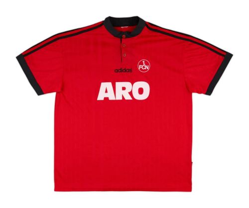 پیراهن اول 1. FC Nürnberg ۹۶-۹۷