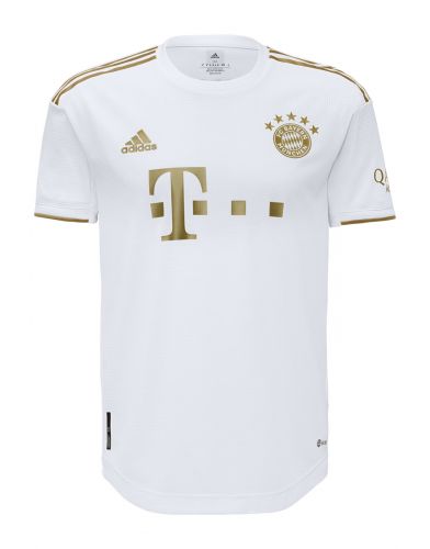 Bayern München 2022-23 Away Kit