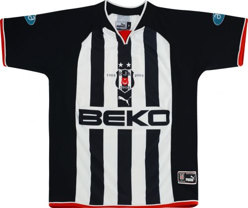 پیراهن دوم Beşiktaş ۰۲-۰۳