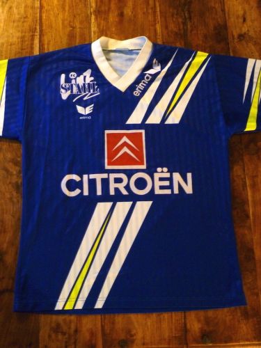 پیراهن اول Blau-Weiß Linz ۹۲-۹۳